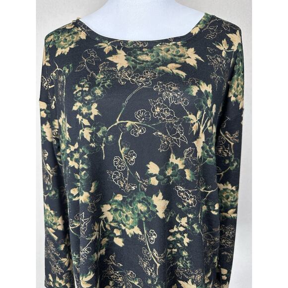 Cato Est. 1946 Women’s Sz M Top Pullover Long Sleeve Gold Threads Fall Winter - Picture 2 of 13